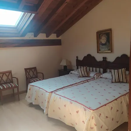 Hotell La De Numancia