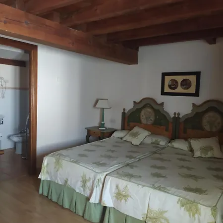 מלון La De Numancia