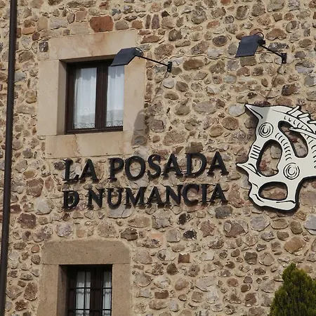Hotell La De Numancia 2*