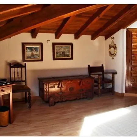 Hotell La De Numancia 2*