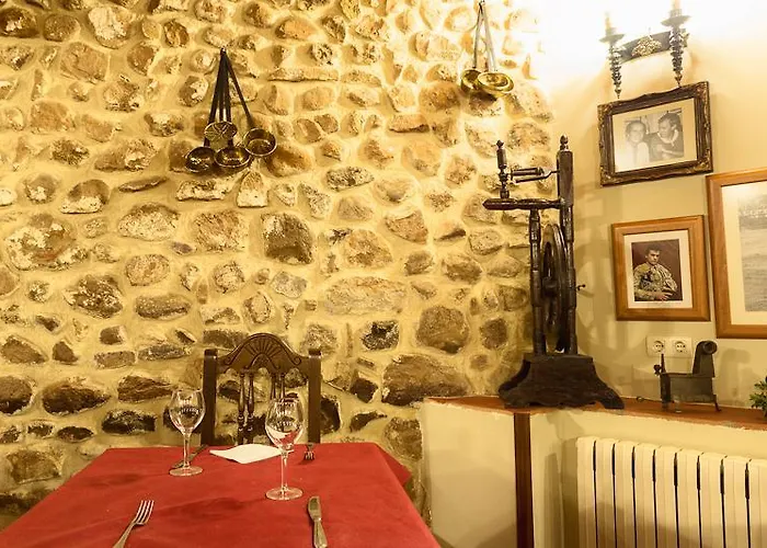 Hotel La De Numancia